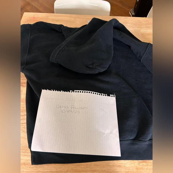 Taylor Swift The 1989 World Tour Crew Hoodie (very rare, collectors item) - Picture 2 of 4